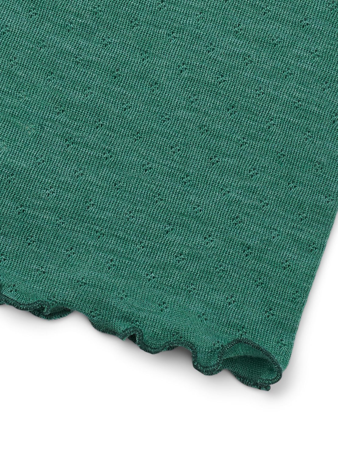 Top eyelet merino