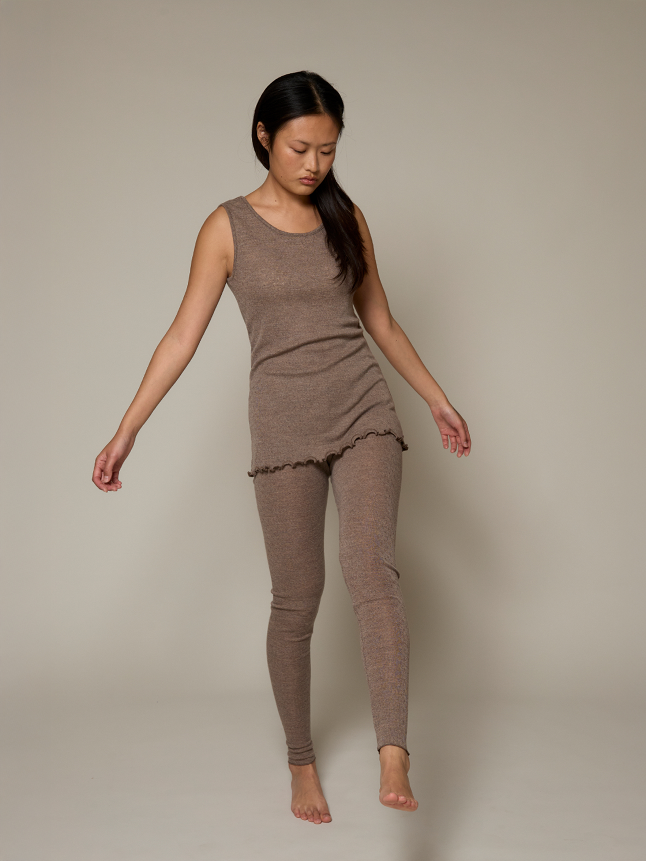 Top eyelet merino