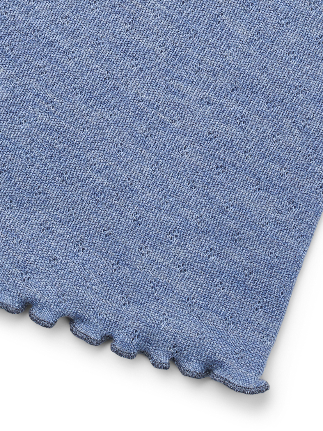 Top eyelet merino