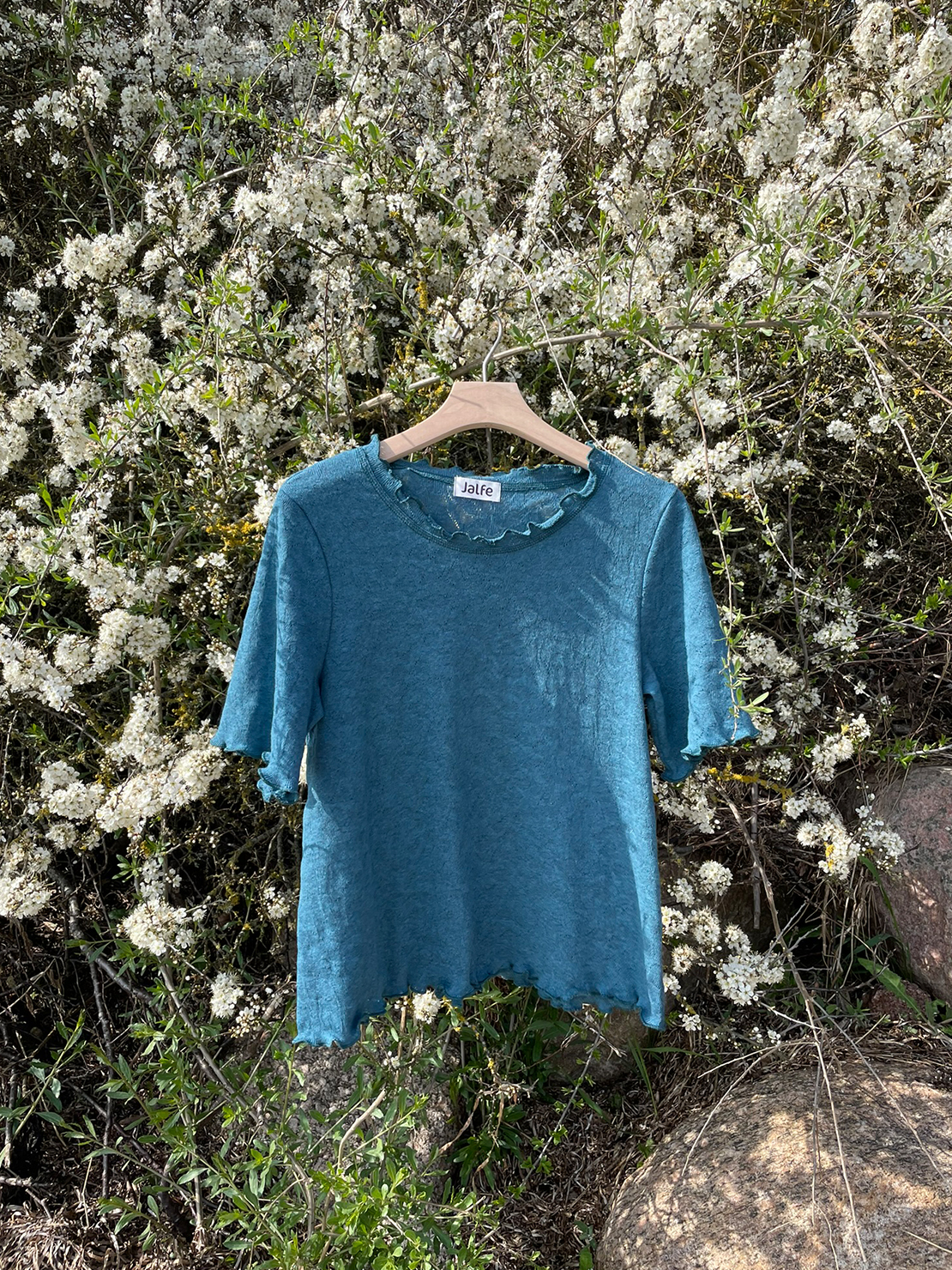 Frill shirt s/s jacquard organic cotton