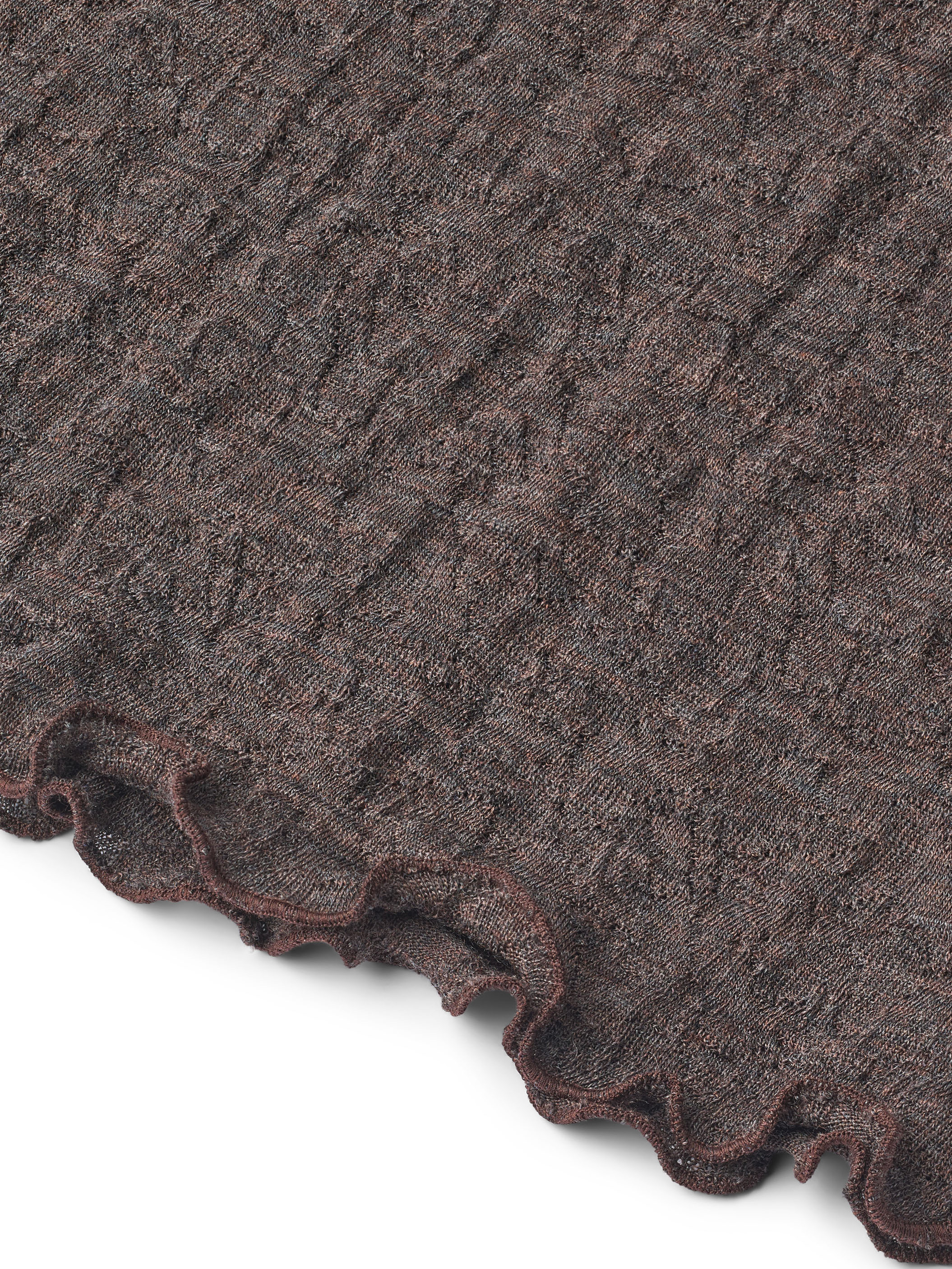 Shawl jacquard merino